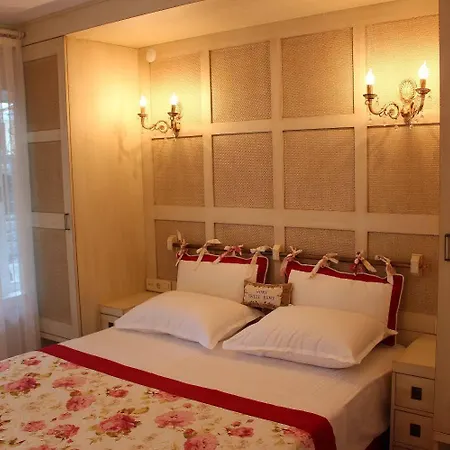 Losta Sahil Evi 2 Guest house *