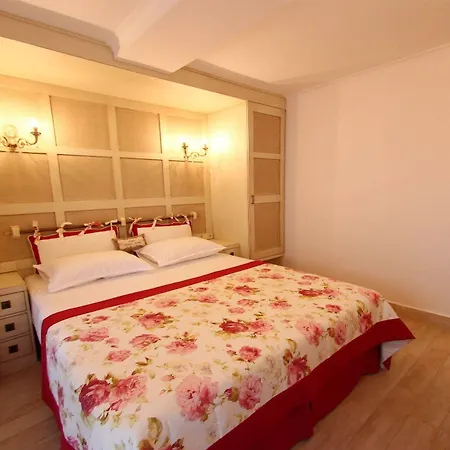 בית הארחה Losta Sahil Evi 2