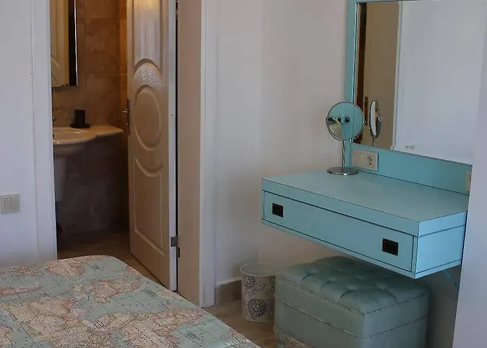 Losta Sahil Evi 2 4*