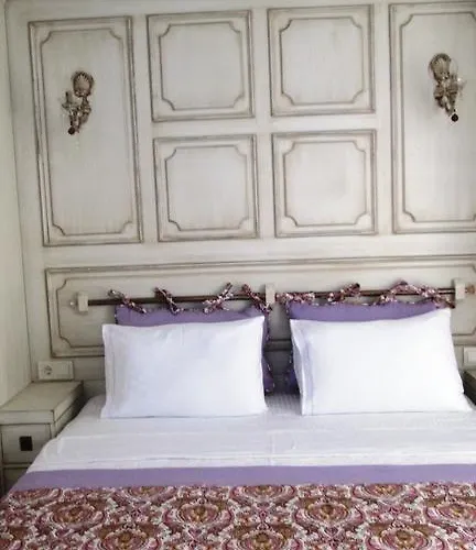 Pensionat Losta Sahil Evi 2 4*